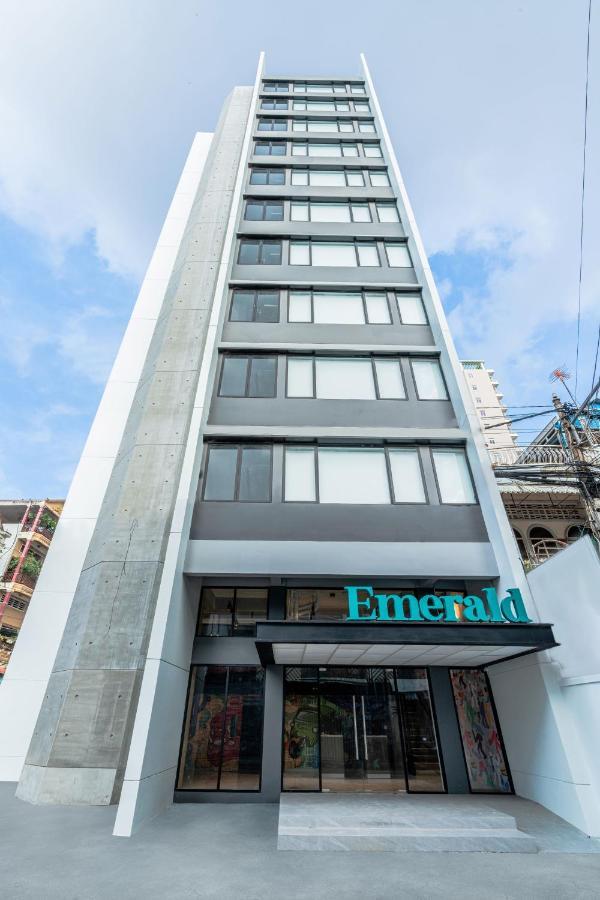 Emerald Hotel Residence 프놈펜 외부 사진